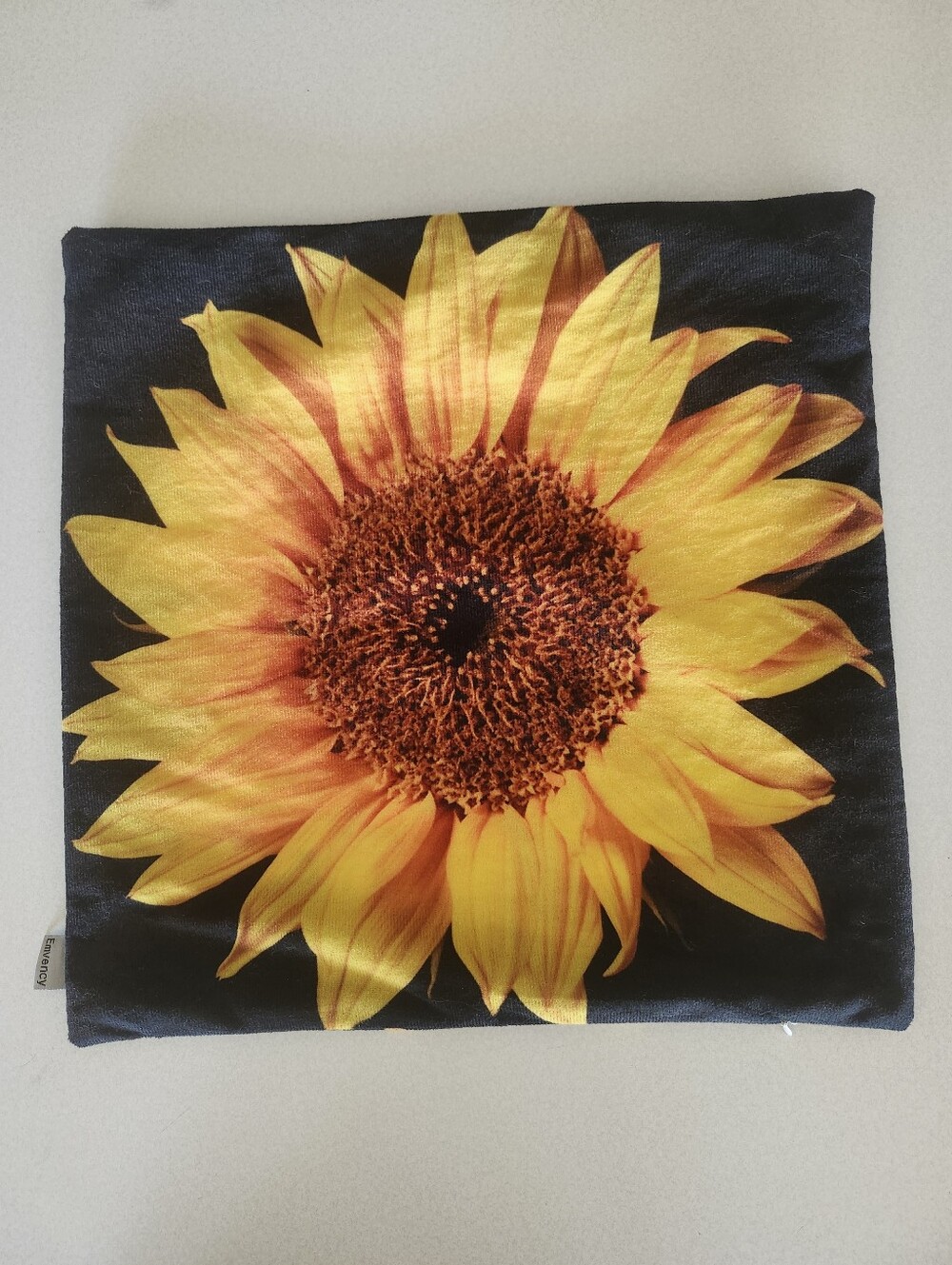 Black Pillow Cover W Yellow Sunflower, Zippered, Dbl Sided, 15.5" Square